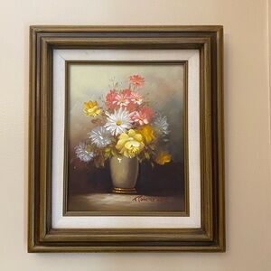 Vintage Floral oil painting Framed Art signed by Artist